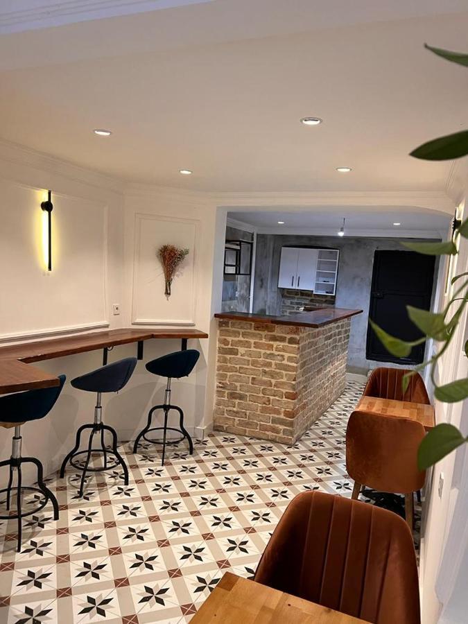 24 Boutique Hotel Истанбул Екстериор снимка